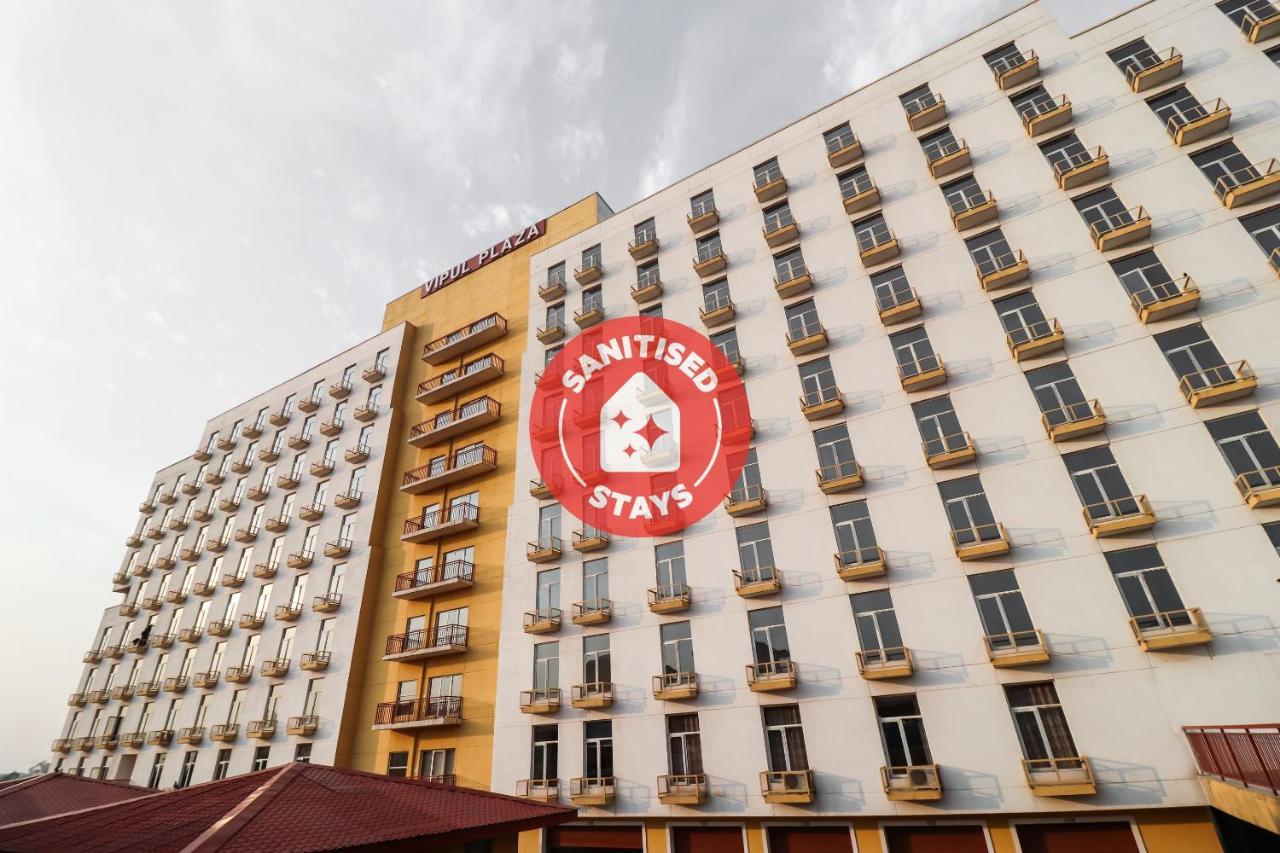 Hotel Grand 81 Faridábád Kültér fotó